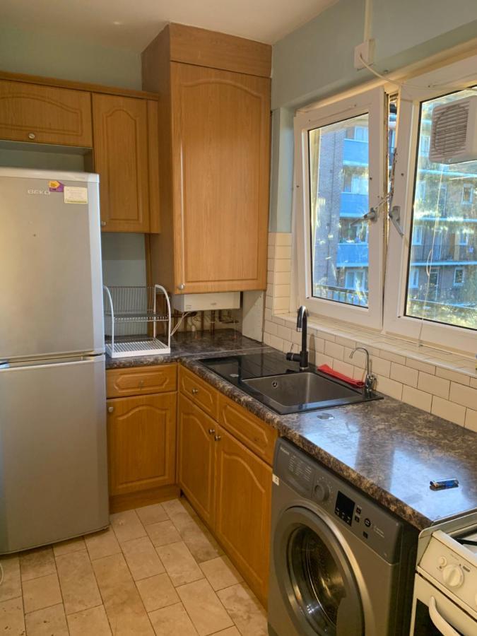 Victoria Park House R1 *